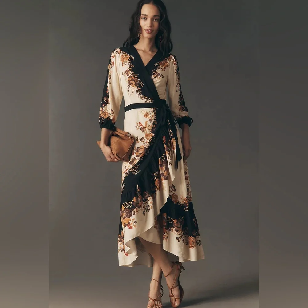 NWT Farm Rio Floral Wrap Midi dress in size Small - Picture 1 of 5